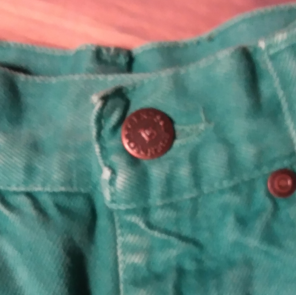 Green high-waisted shorts